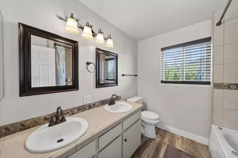 707 Alamine Dr, Redding, CA 96003 photo 19