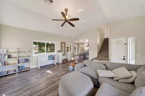 707 Alamine Dr, Redding, CA 96003 photo 7