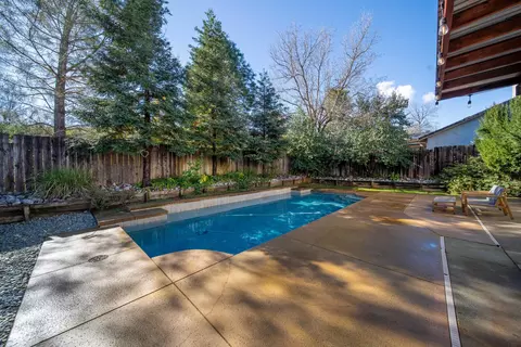 707 Alamine Dr, Redding, CA 96003 photo 29