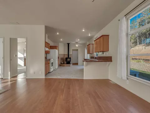 Living - 1851 Brady Rd, Hayfork, CA 96041 photo 5 of 15