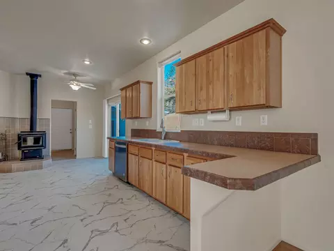 Kitchen - 1851 Brady Rd, Hayfork, CA 96041 photo 3 of 6