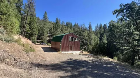 Exterior - 000 Devils Gulch Rd, Hayfork, CA 96041 photo 2 of 8
