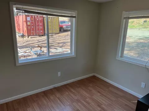 Bedroom - 2150 Salt Gulch Rd, Hayfork, CA 96041 photo 2 of 2