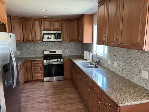 Kitchen - 2150 Salt Gulch Rd, Hayfork, CA 96041 photo 1 of 2