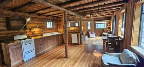 Kitchen - 661 Drinkwater Gulch Rd, Hayfork, CA 96041 photo 2 of 3