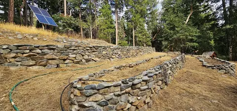 Exterior - 661 Drinkwater Gulch Rd, Hayfork, CA 96041 photo 8 of 12