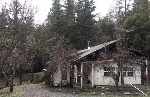 500 Dead Mule Gulch Rd, Lewiston, CA 96052