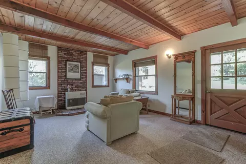 81 Upper Salt Flat Rd, Lewiston, CA 96052