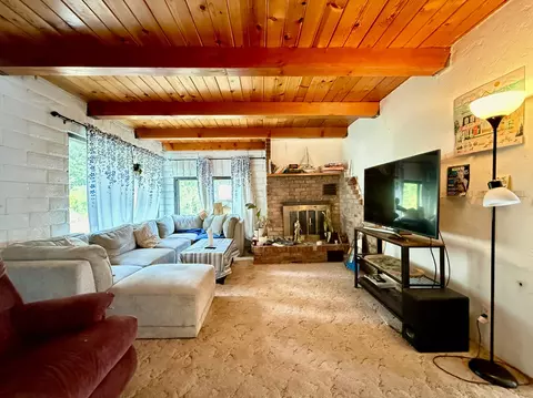 Living - 3191 State Highway 3, Hayfork, CA 96041 photo 1 of 2
