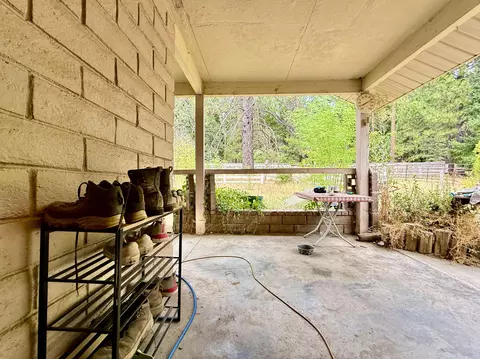 Exterior - 3191 State Highway 3, Hayfork, CA 96041 photo 3 of 14