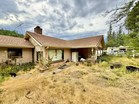 Exterior - 3191 State Highway 3, Hayfork, CA 96041 photo 2 of 14