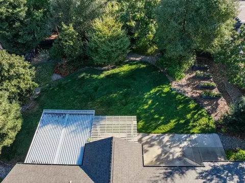 Exterior - 4571 Big Horn Dr, Redding, CA 96002 photo 6 of 22