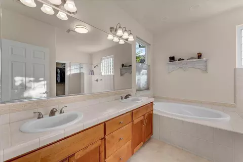 Bath - 4571 Big Horn Dr, Redding, CA 96002 photo 7 of 7