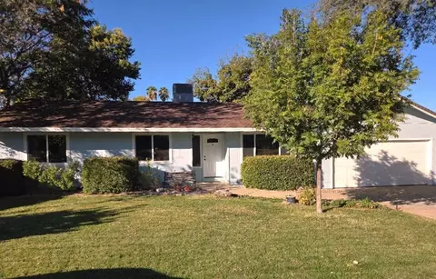 1202 Dominion Dr, Redding, CA 96002