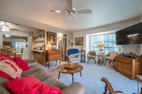 Living - 200 Ridgetop Dr #19, Redding, CA 96003 photo 1 of 4