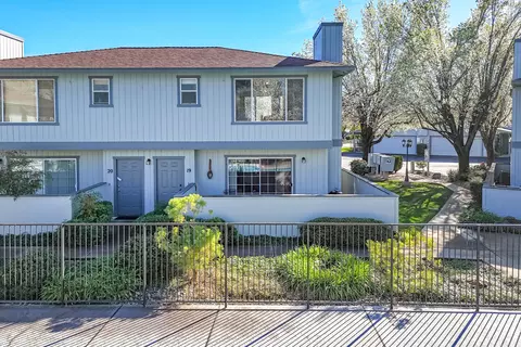 Exterior - 200 Ridgetop Dr #19, Redding, CA 96003 photo 21 of 21