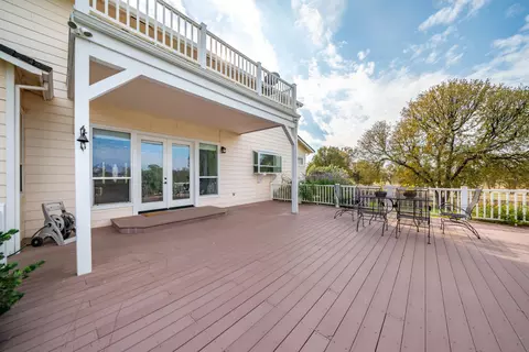 Exterior - 8180 Whispering Oaks Rd, Redding, CA 96002 photo 7 of 48