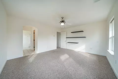 Bedroom - 8180 Whispering Oaks Rd, Redding, CA 96002 photo 1 of 6