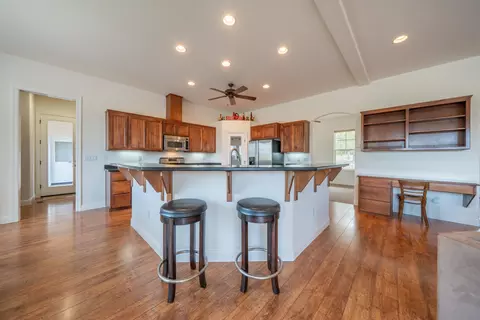 Kitchen - 8180 Whispering Oaks Rd, Redding, CA 96002 photo 6 of 7