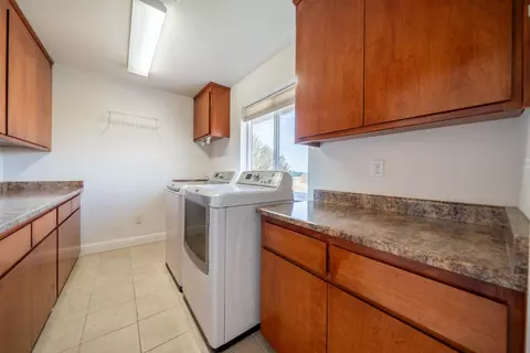 Other - 8180 Whispering Oaks Rd, Redding, CA 96002 photo 7 of 15