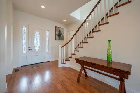 Entry Way - 8180 Whispering Oaks Rd, Redding, CA 96002 photo 1 of 2