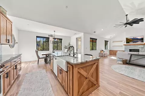 Kitchen - 9081 Silver King Rd, Redding, CA 96001 photo 4 of 7