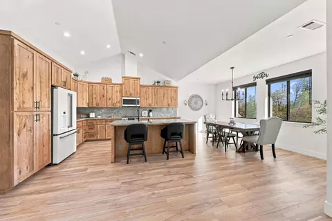 Kitchen - 9081 Silver King Rd, Redding, CA 96001 photo 1 of 7