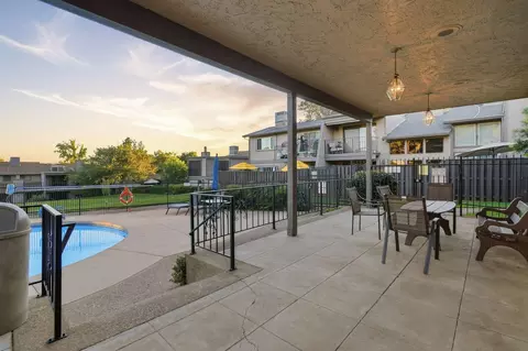 Exterior - 1953 Bechelli Ln, Redding, CA 96002 photo 13 of 17