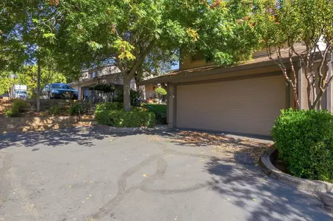 Exterior - 1953 Bechelli Ln, Redding, CA 96002 photo 3 of 17