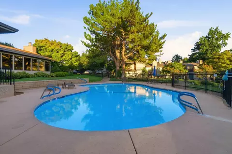 Exterior - 1953 Bechelli Ln, Redding, CA 96002 photo 12 of 17