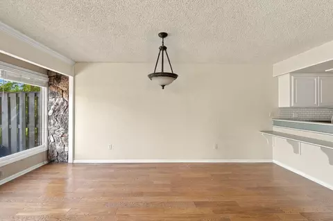 Living - 1953 Bechelli Ln, Redding, CA 96002 photo 7 of 13