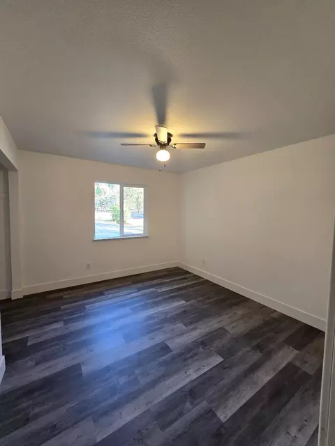 Bedroom - 9825 Oak Run Rd, Oak Run, CA 96069 photo 1 of 1