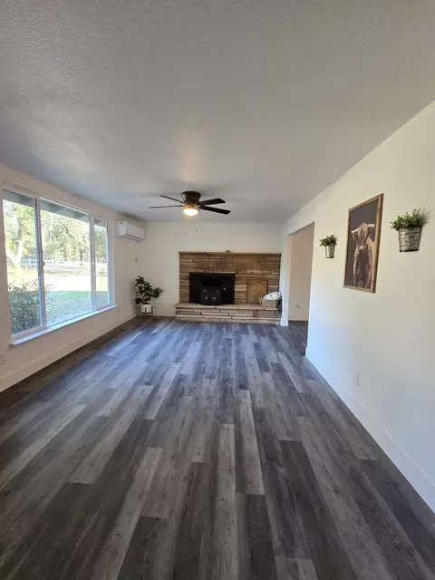 Living - 9825 Oak Run Rd, Oak Run, CA 96069 photo 2 of 2
