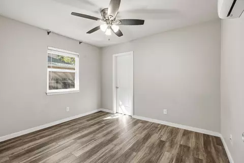 Bedroom - 2720 Leland Ave, Redding, CA 96001 photo 1 of 2
