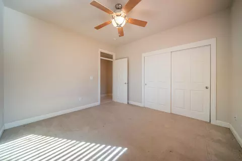 Bedroom - 4930 Yellowstone Dr, Redding, CA 96002 photo 4 of 7