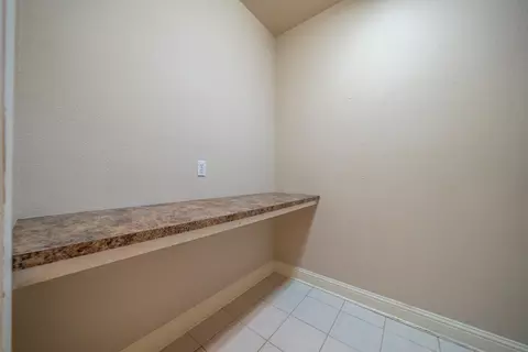 Other - 4930 Yellowstone Dr, Redding, CA 96002 photo 6 of 9