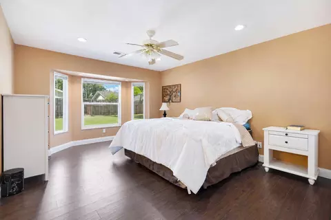 Bedroom - 2554 Capella St, Redding, CA 96002 photo 1 of 8