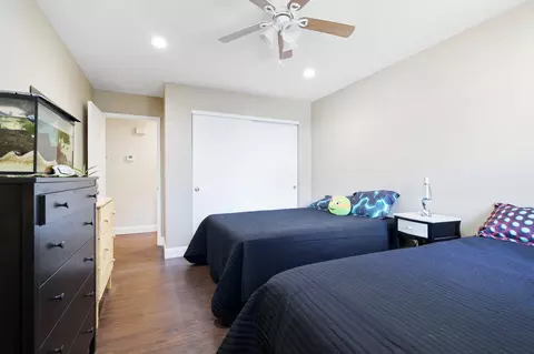 Bedroom - 2554 Capella St, Redding, CA 96002 photo 4 of 8