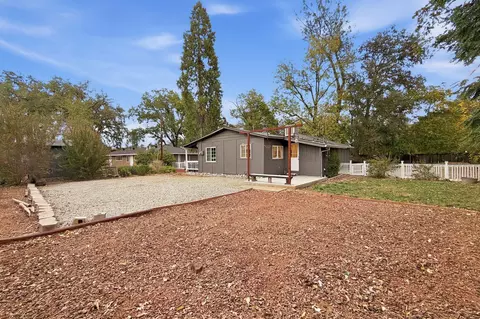 Exterior - 110 Churn Creek Rd, Redding, CA 96003 photo 5 of 11