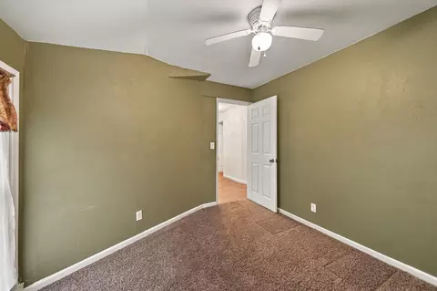 Bedroom - 110 Churn Creek Rd, Redding, CA 96003 photo 5 of 8