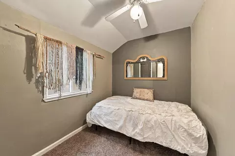 Bedroom - 110 Churn Creek Rd, Redding, CA 96003 photo 3 of 8