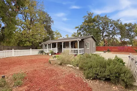 Exterior - 110 Churn Creek Rd, Redding, CA 96003 photo 6 of 11