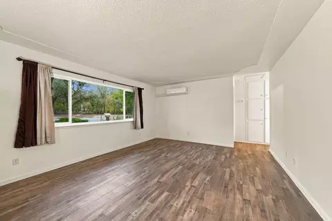 Living - 110 Churn Creek Rd, Redding, CA 96003 photo 4 of 4