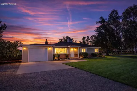 Exterior - 21745 Hatfield Rd, Red Bluff, CA 96080 photo 1 of 16