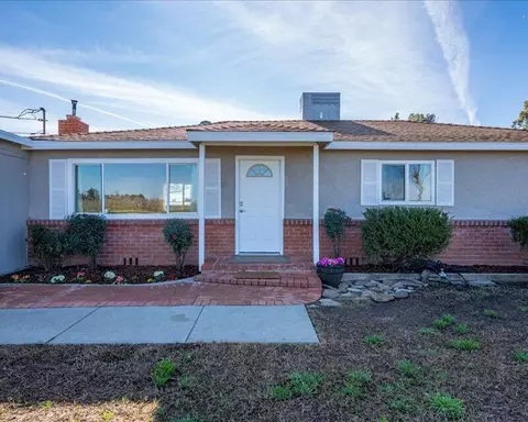 Exterior - 21745 Hatfield Rd, Red Bluff, CA 96080 photo 3 of 16