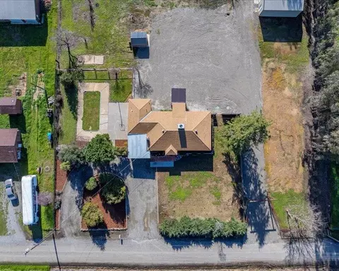 View/Area - 21745 Hatfield Rd, Red Bluff, CA 96080 photo 9 of 10