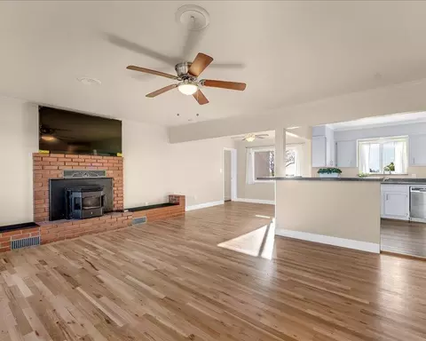 Living - 21745 Hatfield Rd, Red Bluff, CA 96080 photo 1 of 5