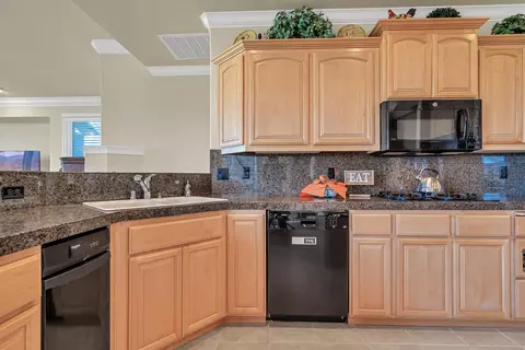 1546 Gold Hills Dr, Redding, CA 96003 photo 10