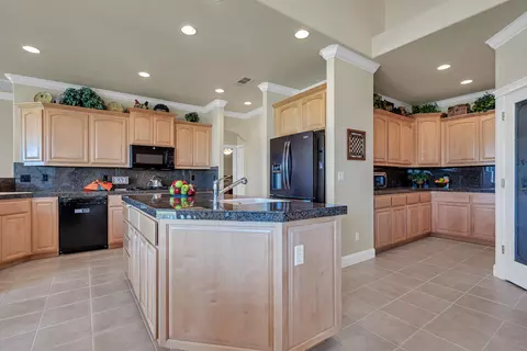 1546 Gold Hills Dr, Redding, CA 96003 photo 9