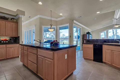 1546 Gold Hills Dr, Redding, CA 96003 photo 13